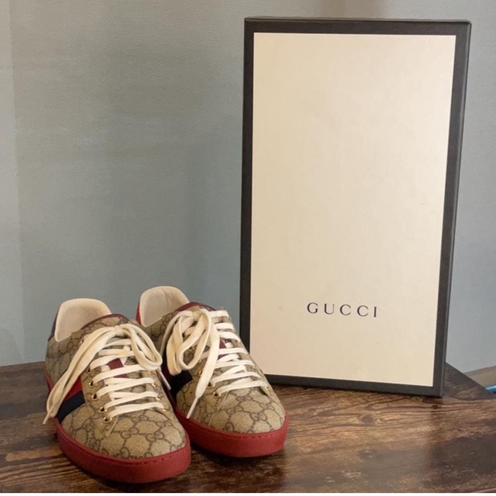 Gucci Beige and Red Sneakers